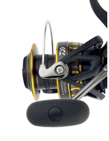 Carreto Daiwa BG 4500