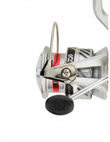 Carreto Daiwa Crossfire LT 4000CXH