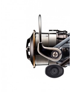 Carreto Daiwa Luvias 3012 H 2